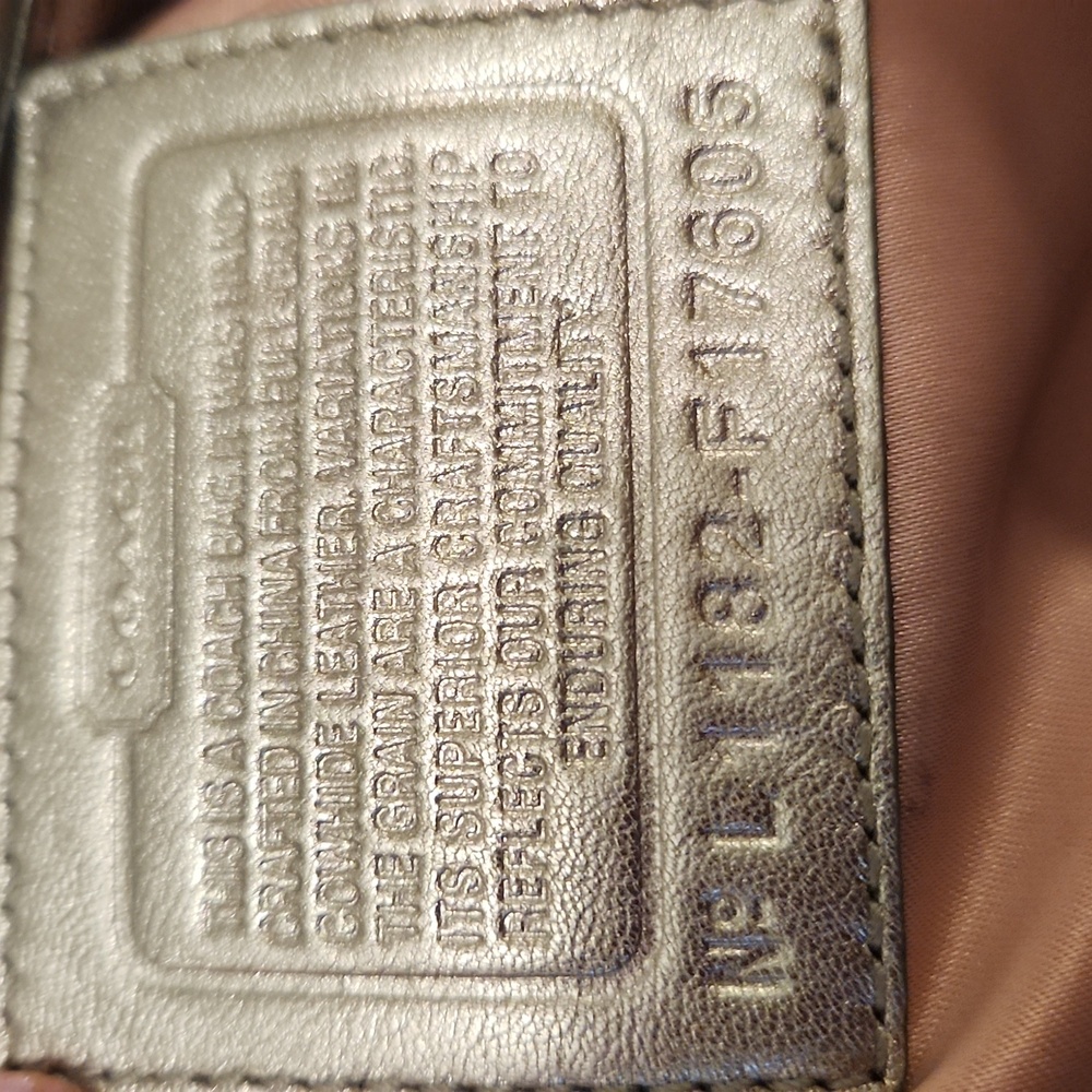 Coach F17605 Ashley Leather Hippie Bag Cross Body Purse White Silver Shoulder - Picture 3 of 10